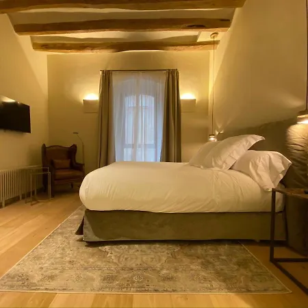 Casa Llobera 1792 Hotel